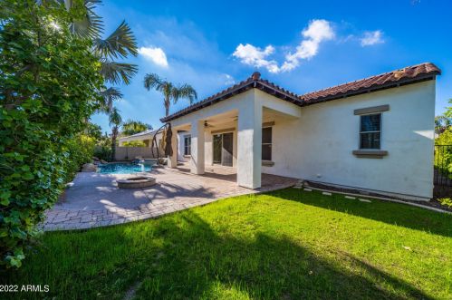 3437 Valerie Dr, Chandler AZ  85286-2371 exterior
