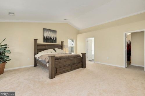 117 Alpine Dr, Leesburg VA  20175-6126 exterior