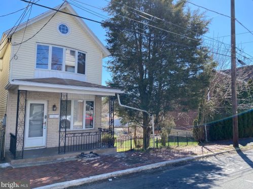 239 Cherry St, Arnots Addition, PA 17970-1128