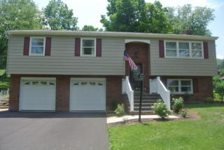 3 14th St, Danville, PA 17821-7771