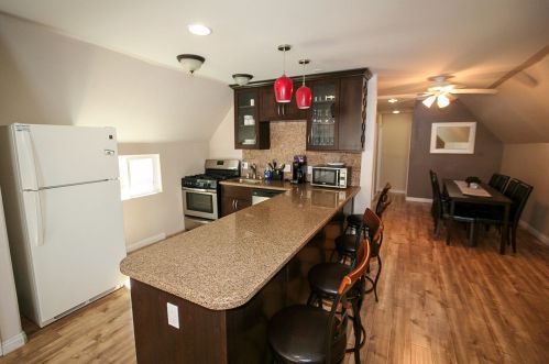 118 Sherwood Blvd, Big Bear City CA  92314-8933 exterior