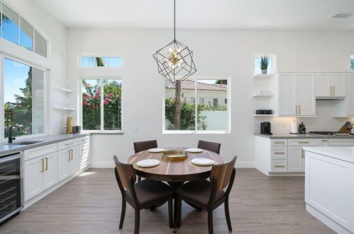 116 Via Las Flores, Rancho Mirage CA  92270-5205 exterior