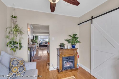 57 Barberie Ave, Monmouth Hills NJ  07732-1518 exterior