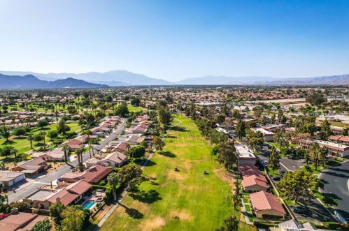 49527 Wayne St, Indio CA  92201-9752 exterior