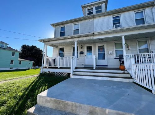 2236 2nd St, Easton PA  18042-6160 exterior