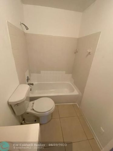 717 57th St, West Palm Beach FL  33407-2515 exterior