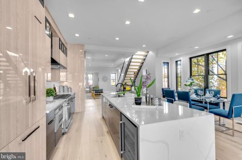 1419 10 St, Washington DC 20001-3214 exterior