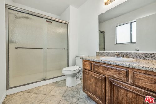 1621 Lingard St, Lancaster CA 93535-3442 exterior