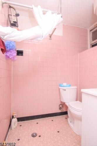 103 3rd Ave, Newark NJ  07104-2708 exterior