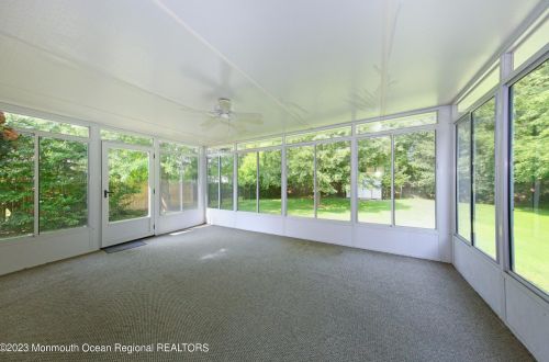 93 Poricy Ln, Tinton Falls NJ  07701-5312 exterior