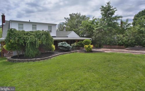 23 Diamond St, Souderton PA  18964-1602 exterior