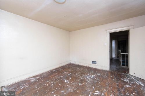 1205 Atlantic Ave, Camden NJ  08104-1203 exterior