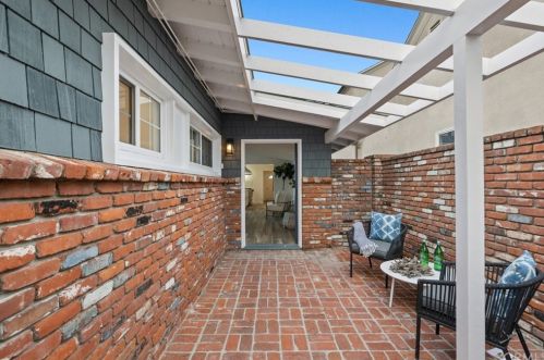 424 Seville Ave, Newport Beach, CA 92661-1529