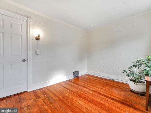 829 5 St, Lancaster PA  17603-5026 exterior