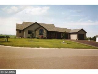 1860 Dutch Heritage Ct, Hammond, WI 54002-5155
