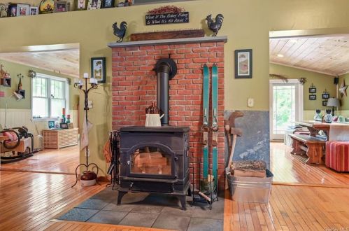 169 Lime Ridge Rd, Poughquag NY  12570-5449 exterior