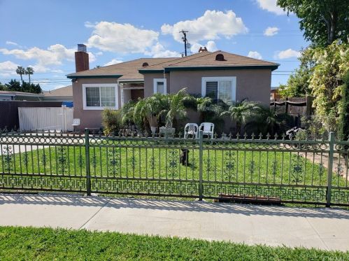 6081 Homewood Ave, Buena Park, CA 90621-2407