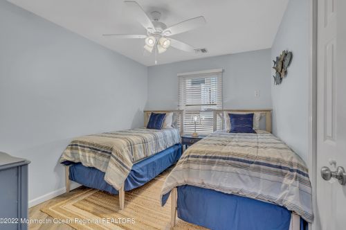 232 Harbor Dr, Lavallette NJ  08735-1434 exterior