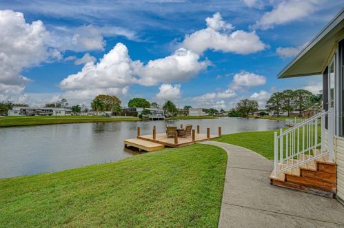 4990 Mount Olive Shores Dr, Polk City FL  33868-9307 exterior