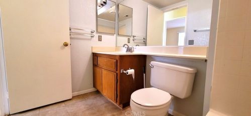 166 Nebraska St, Lake Elsinore CA  92530-1861 exterior