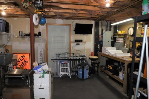 18 Morgan Ln, Keene NH  03431-5259 exterior