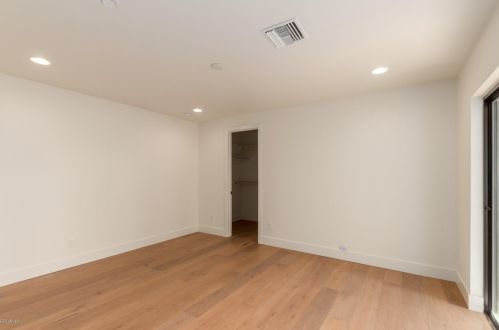 4554 Mcdonald Dr, Scottsdale AZ 85253-5328 exterior