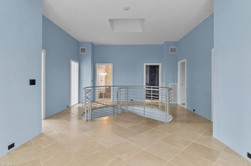 4150 Dingman Dr, Sanibel FL 33957-5107 exterior