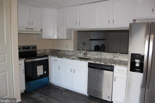 3374 Longbow Ct, Woodbridge, VA 22192-4401