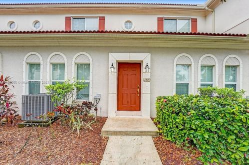 2308 100th Ter, Hollywood, FL 33025-5053