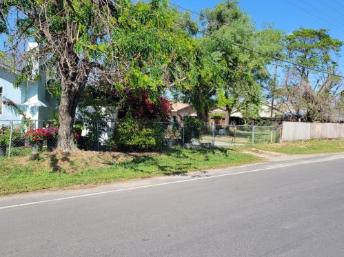 1025 Nelson Way, Modesto, CA 95358-5836