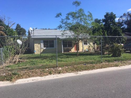1100 Carefree Cove Dr, Winter Haven, FL 33881-9766