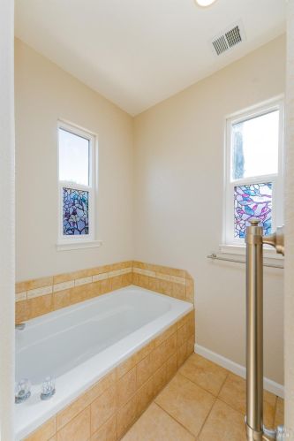 441 Kennwood Dr, Ukiah CA  95482-8767 exterior