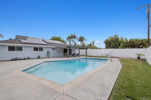 1910 El Portal Dr, La Habra CA  90631-4423 exterior