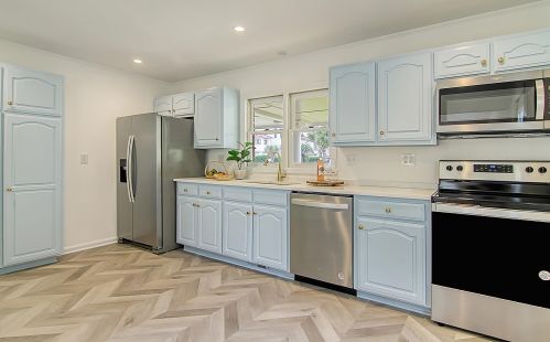 6 44th Ave, Isle Of Palms SC  29451-2605 exterior