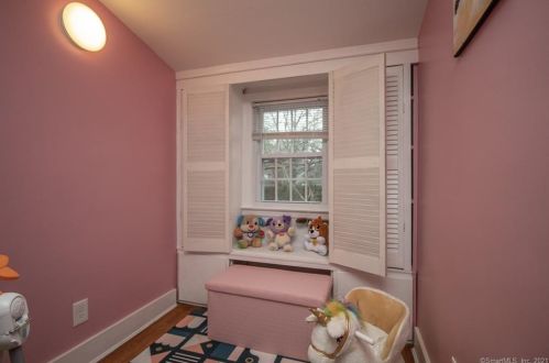20 Taylor St, Windsor CT  06095-2434 exterior