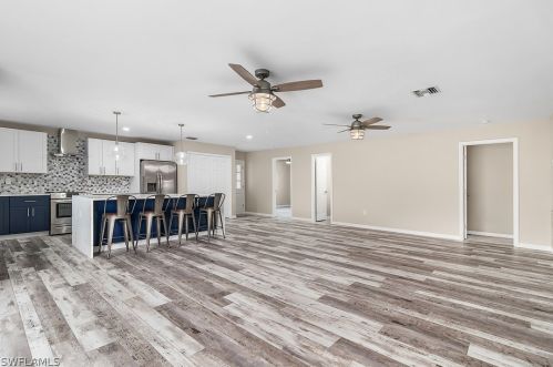 2704 Sanibel Blvd, Saint James City FL  33956-2232 exterior