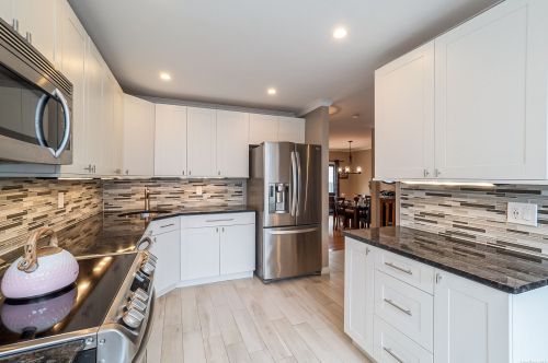 55 Villas Cir, Huntington Station NY  11747-3059 exterior