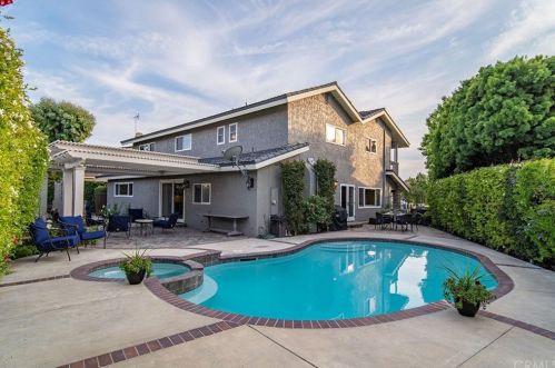 4237 Sussex Cir, Cypress CA  90630-2742 exterior
