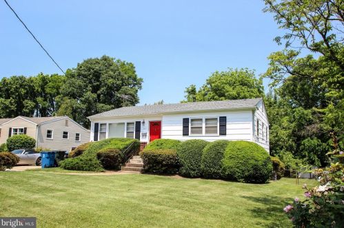 1721 Olney Rd, Falls Church, VA 22043-1121