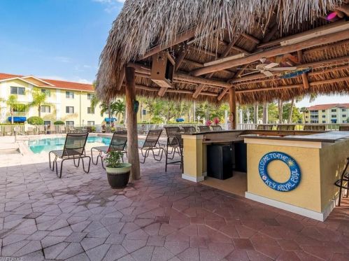 8274 Key Royal Cir, Naples FL  34119-6812 exterior