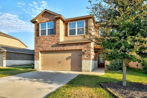 1445 Treeta Trl, Uhland, TX 78640