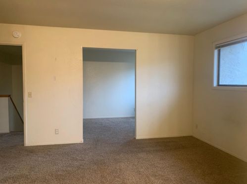 1 Segura Dr, Oroville CA  95966-8600 exterior