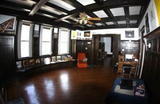 529 Avenue, Pittsburgh, PA 15209-2305