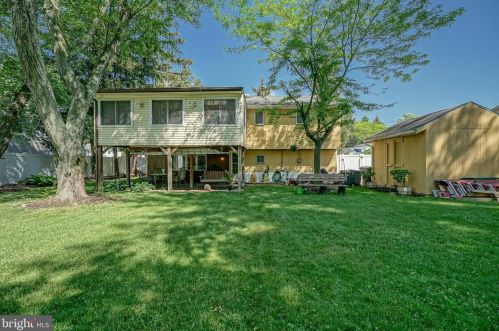 324 Fairmount Ave, Blenheim NJ  08012-3702 exterior