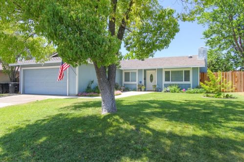 7057 Westchester Way, Citrus Heights, CA 95621-3654