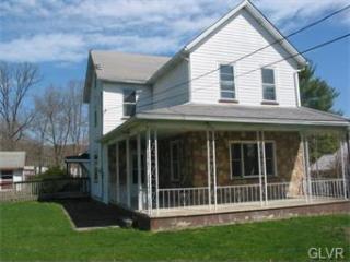 100 Molasses Rd, Bangor, PA 18013-9409
