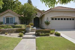 2914 Rose Petal St, Bakersfield, CA 93311-2974