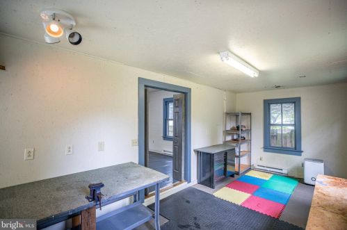 527 Willis St, Fredericksburg VA  22401-5650 exterior