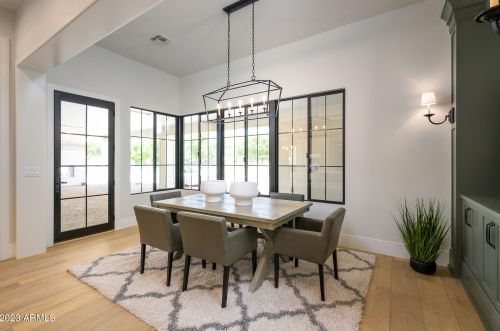2021 140th St, Gilbert, AZ 85295-5042