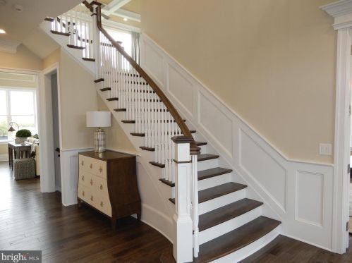 650 Holland Rd, Southampton, PA 18966-2200